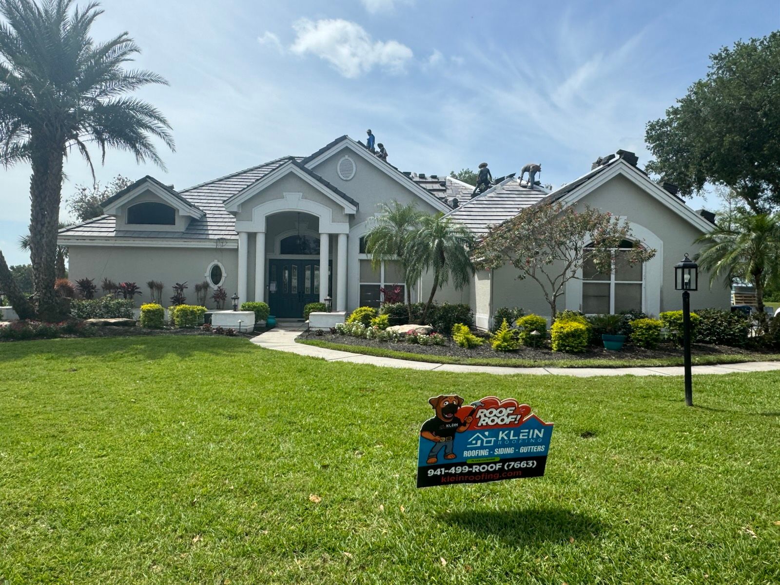 Shingle Roof Replacement in Sarasota
